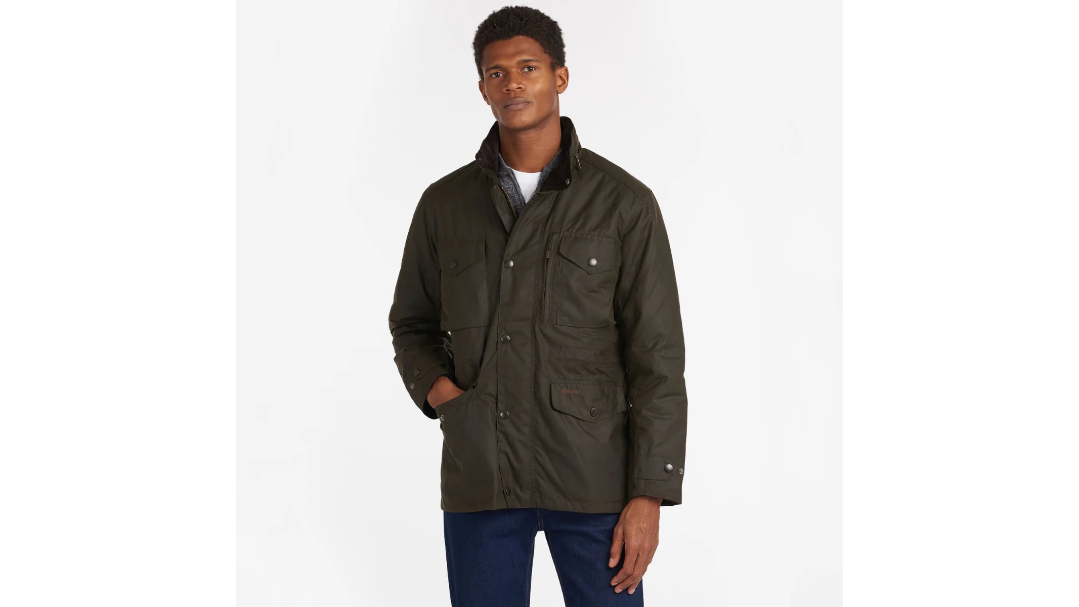 Barbour Sapper Waxed Jacket – A Modern Classic for the British Outdoorsman