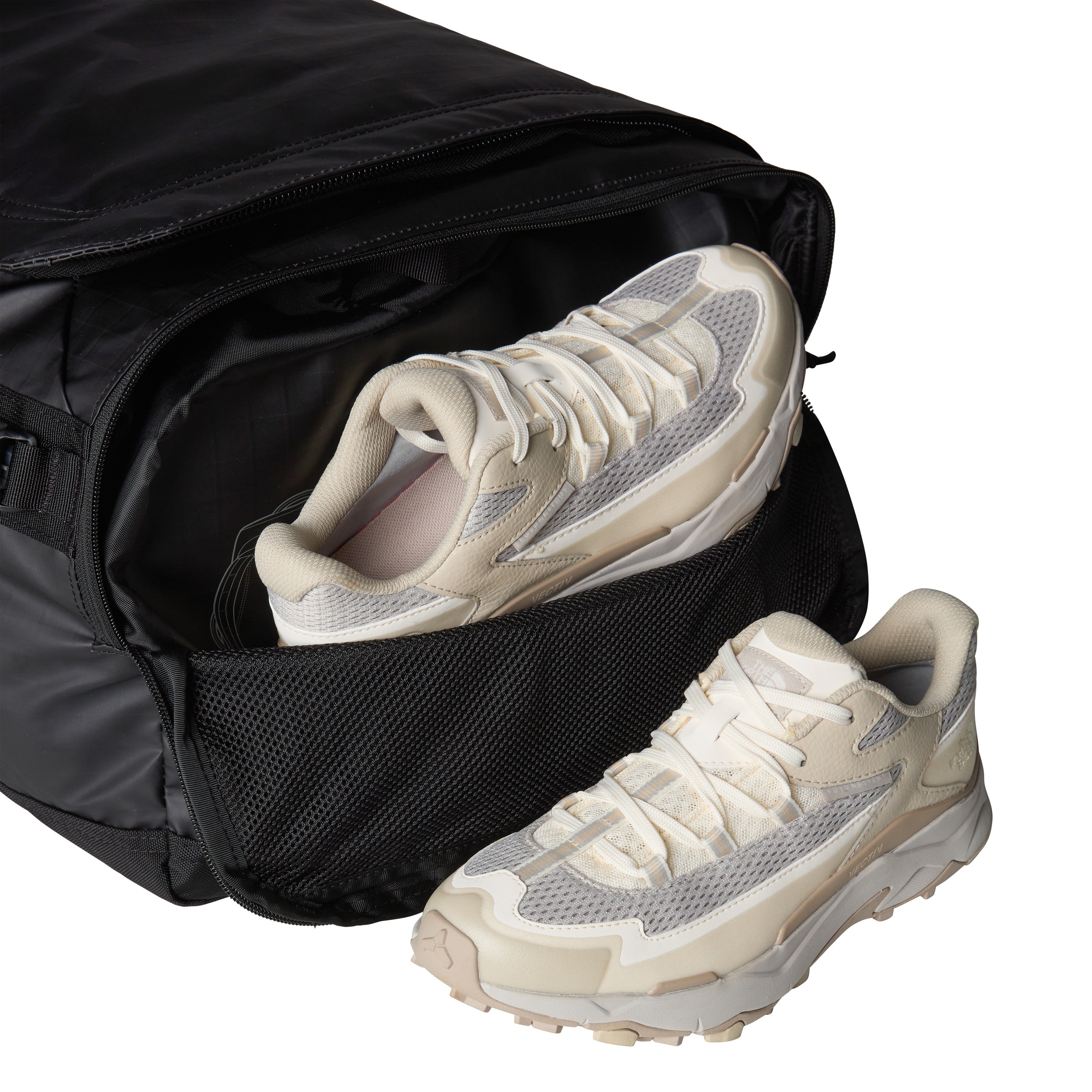 The North Face Base Camp VOYAGER Duffel 62L | TNF Black-Asphalt Grey