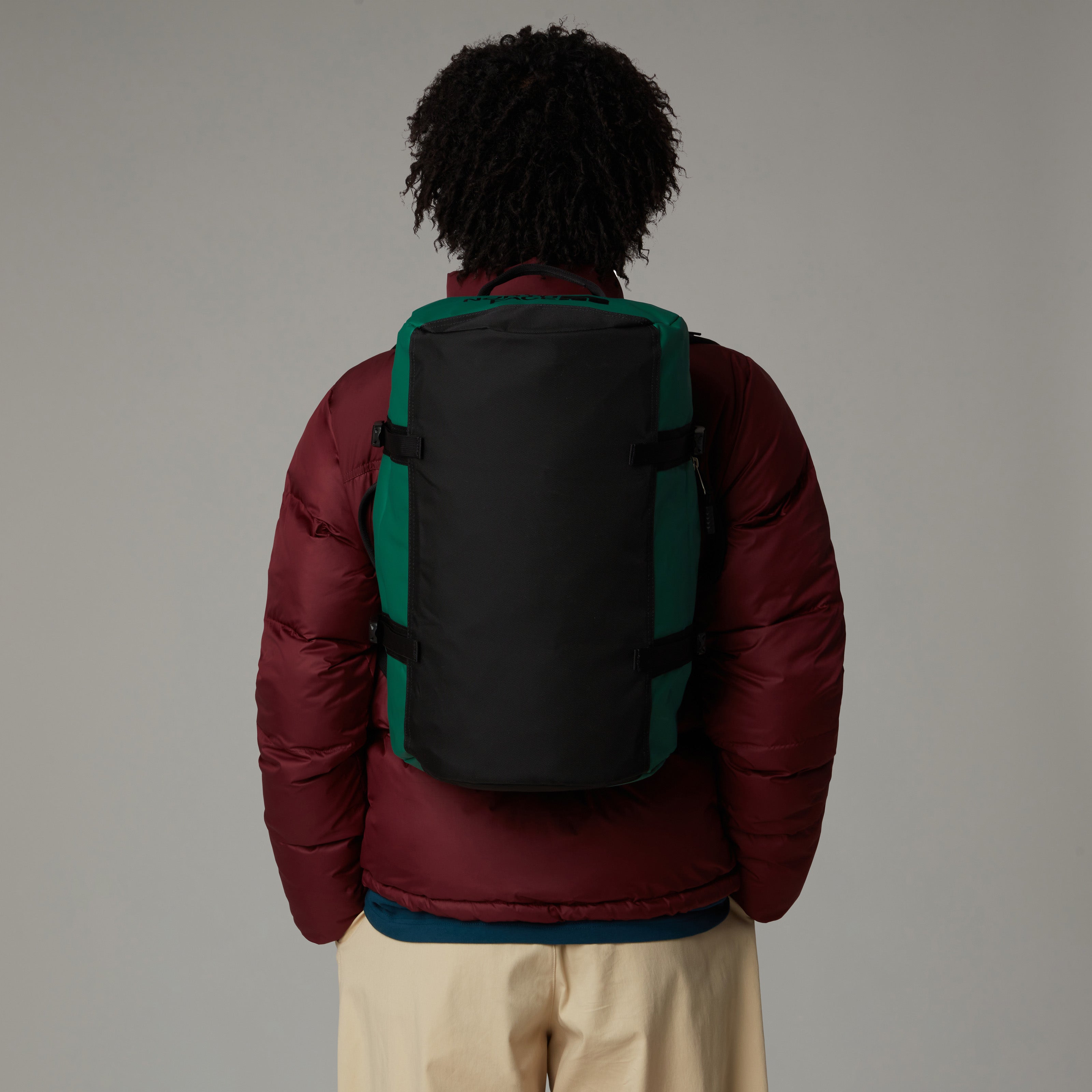 The North Face Base Camp Duffel EXTRA SMALL | Evergreen-TNF Black