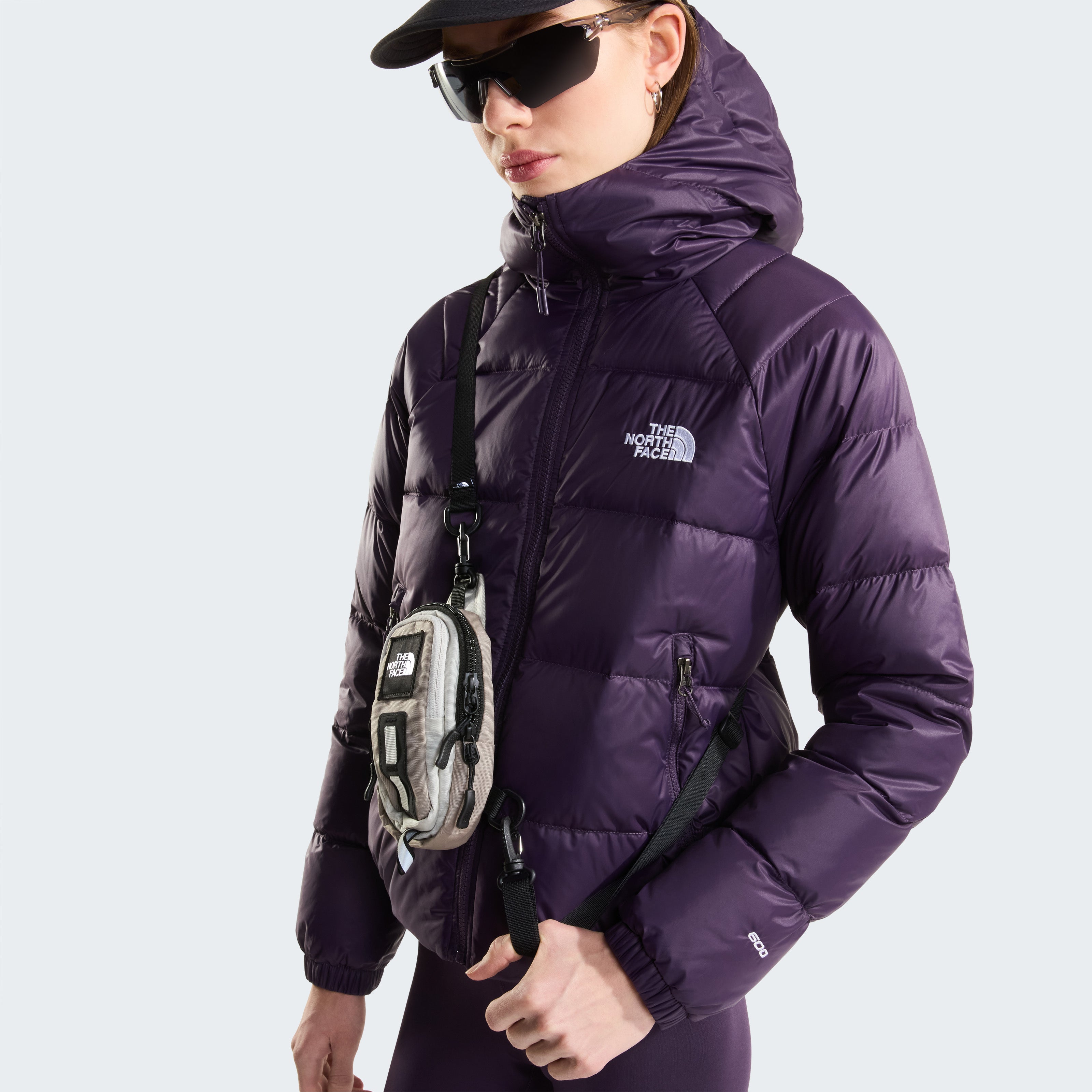 The North Face Hot Shot Crossbody | STONE SLAB-CUMULUS CLOUD