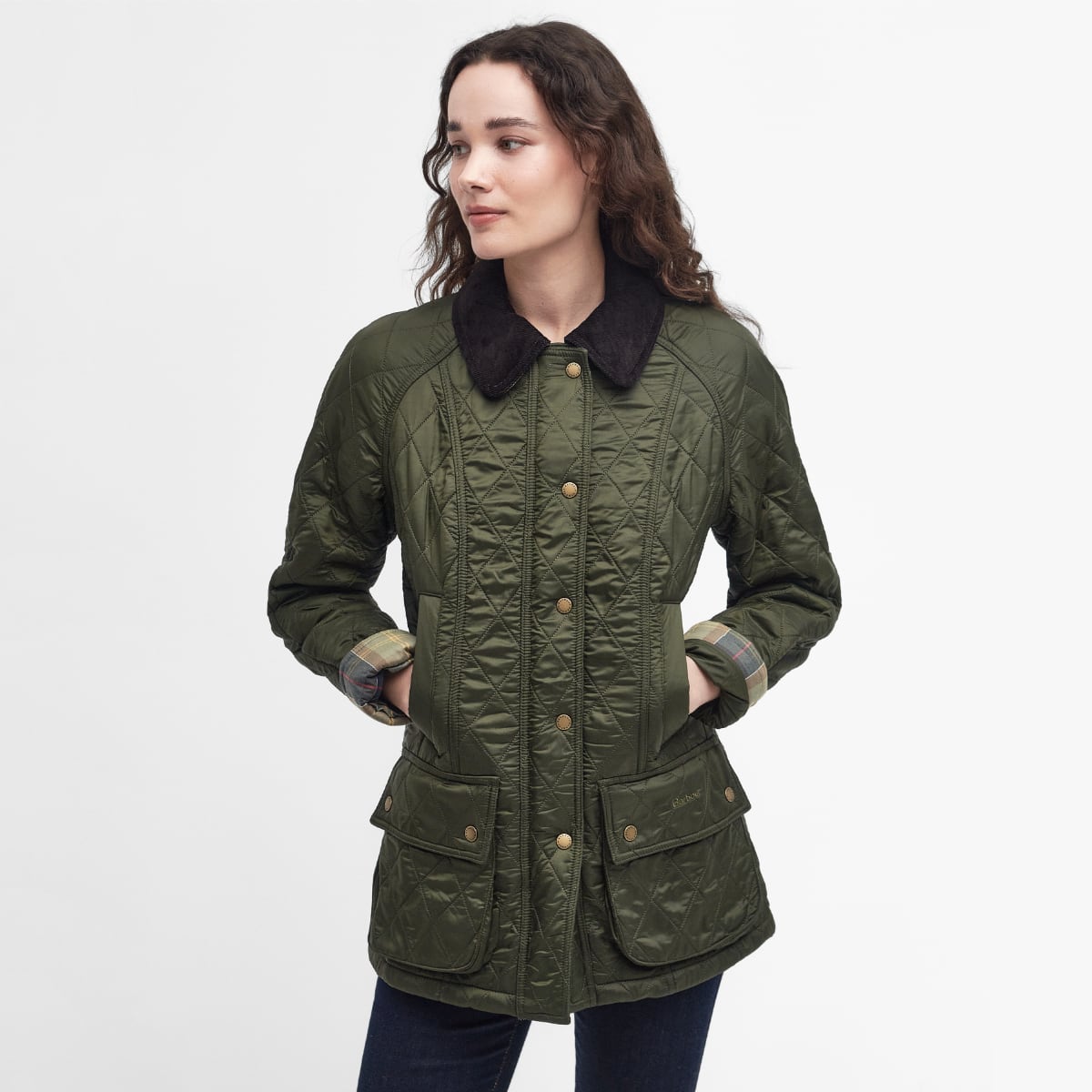 Barbour Beadnell Polarquilt Olive on model