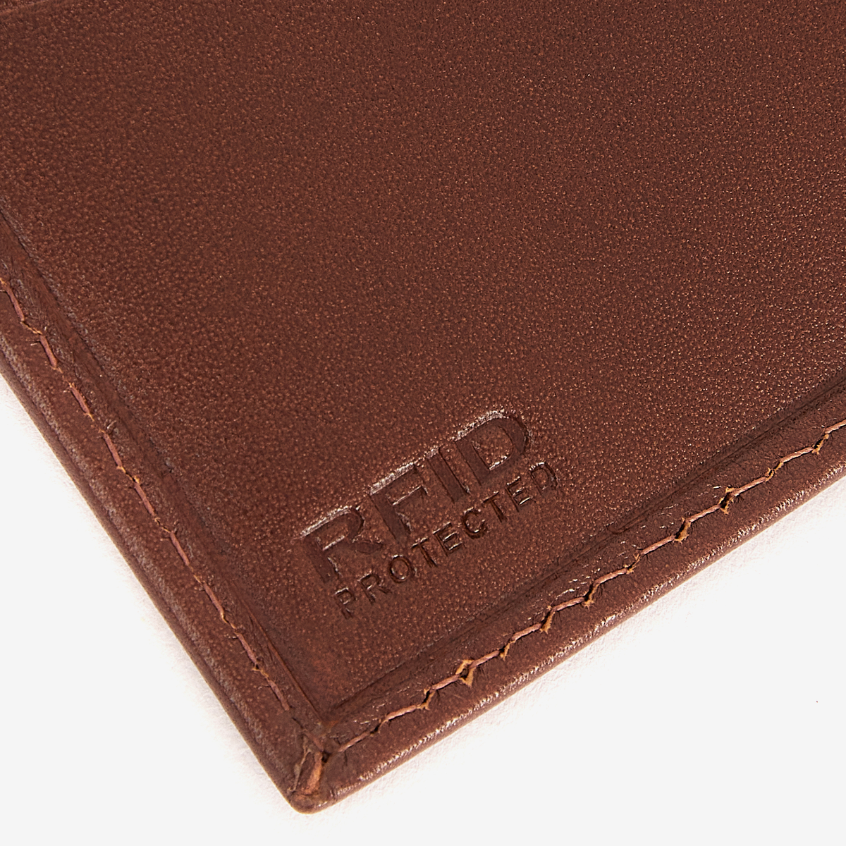 Barbour Colwell Billfold Wallet | Brown