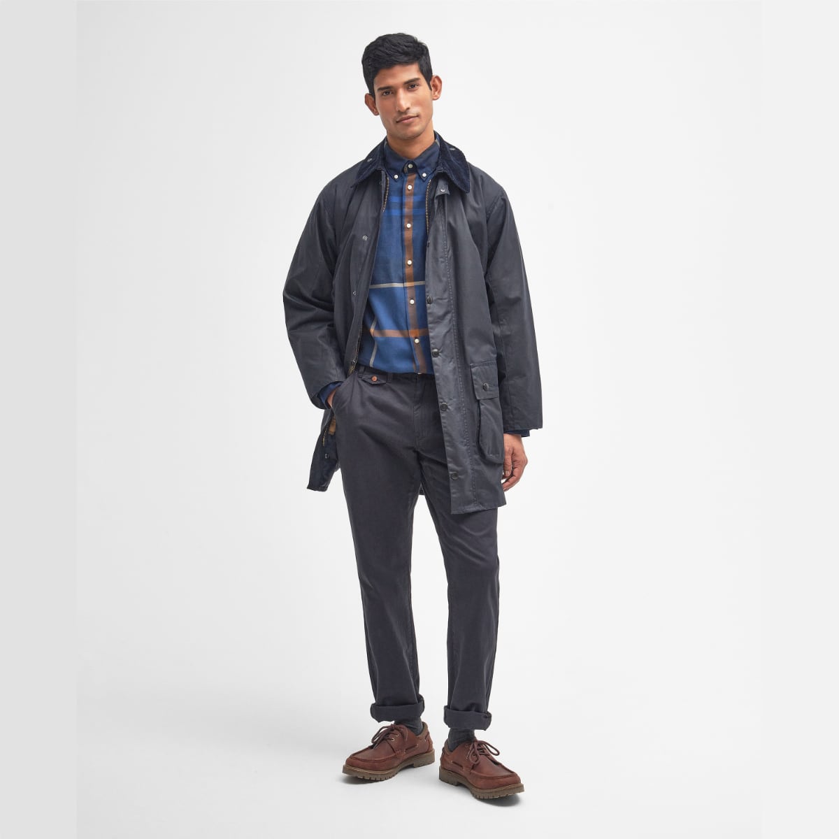 Barbour Border Men's Waxed Jacket | Navy