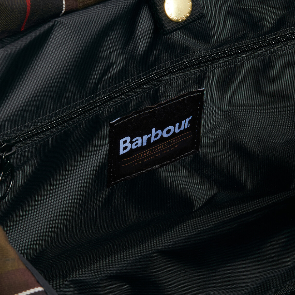 Barbour Field Wax Holdall in black – close up inside