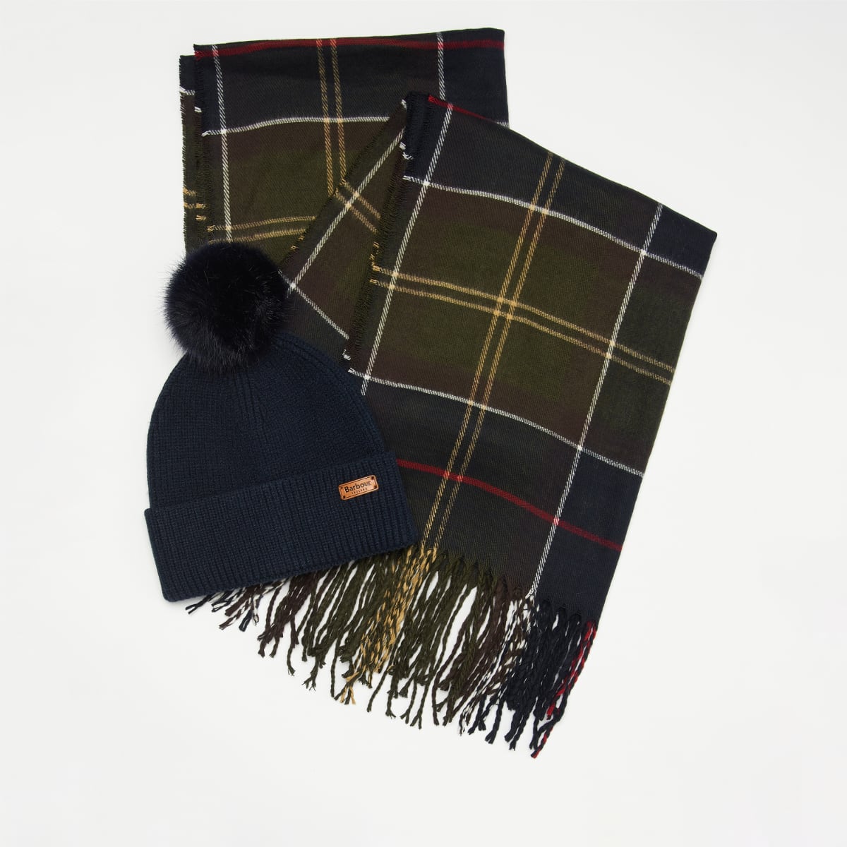 Barbour Dover Beanie & Hailes Scarf Gift Set | Classic