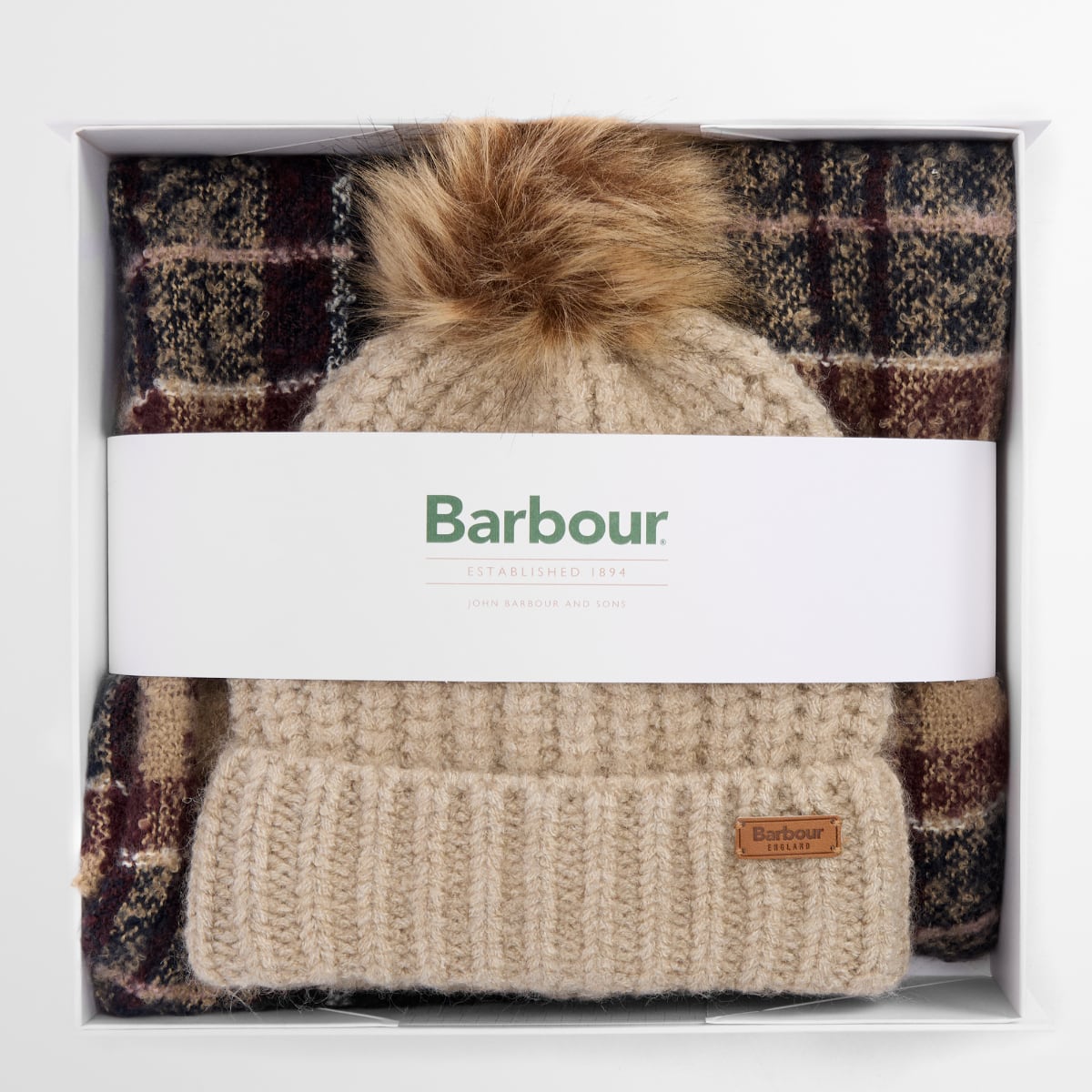 Barbour Saltburn Beanie & Scarf Set | Gardenia Tartan