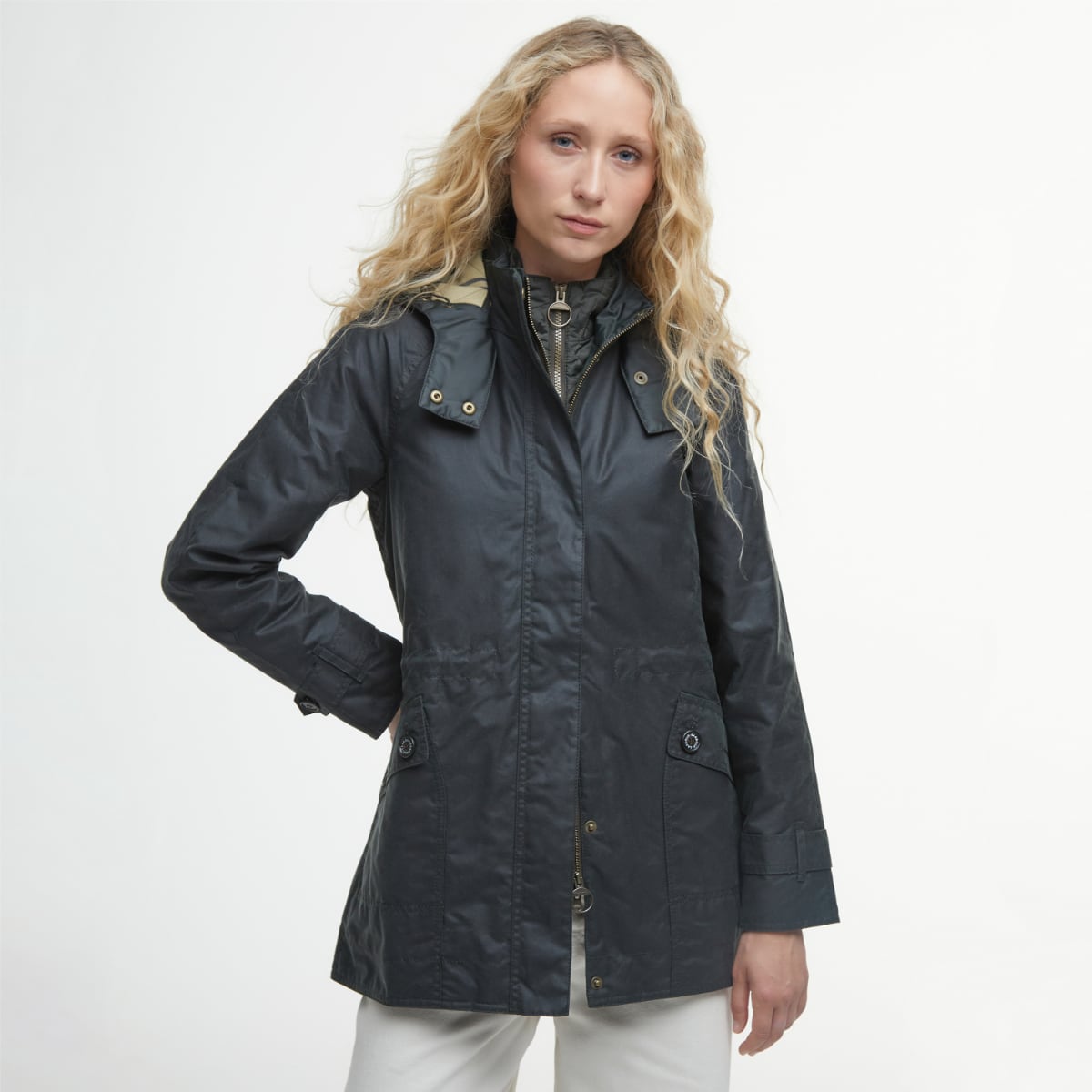 Barbour Cannich Women's Waxed Jacket | Sage
