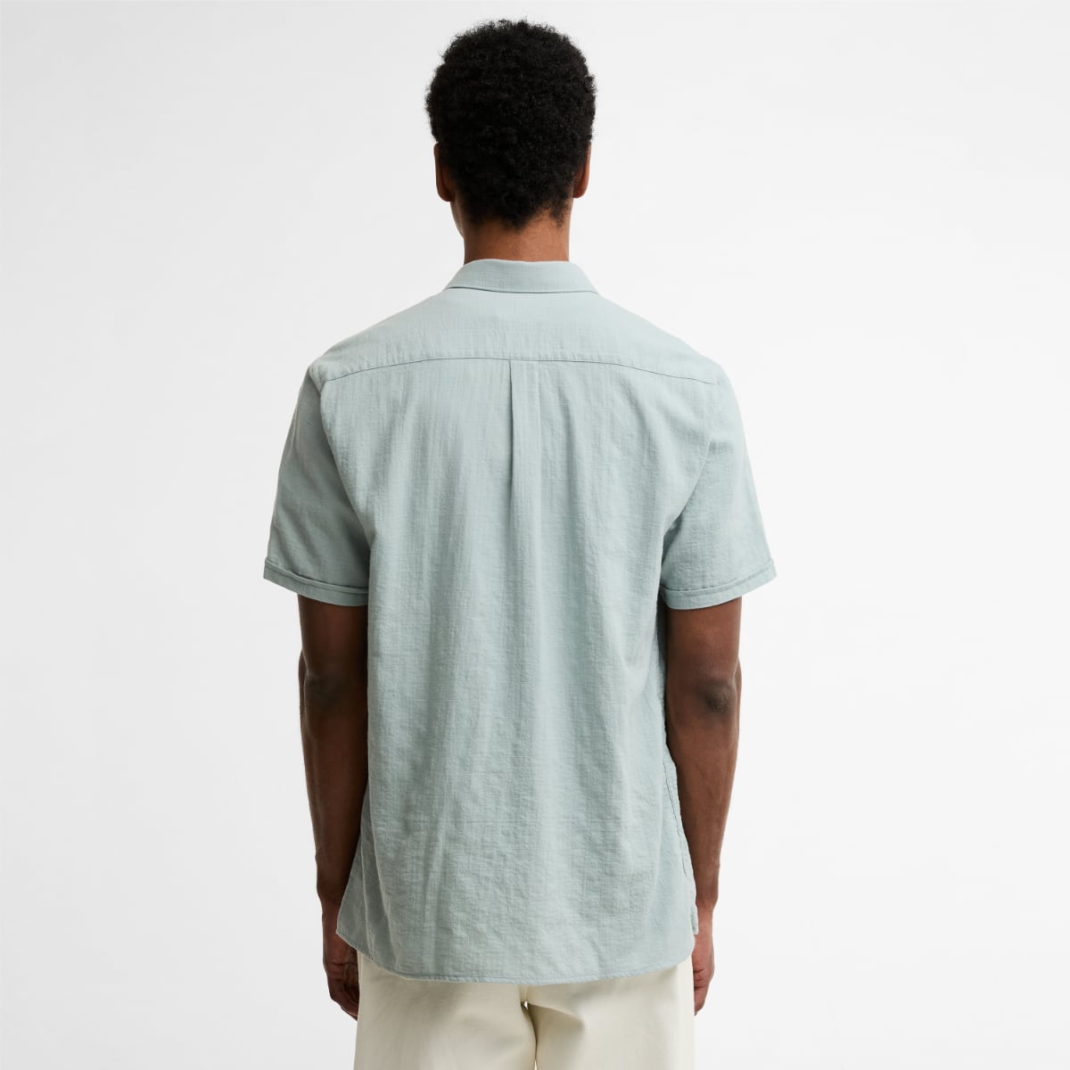 Back view of Barbour Kingswood short-sleeved relaxed-fit men's shirt in dusty slate