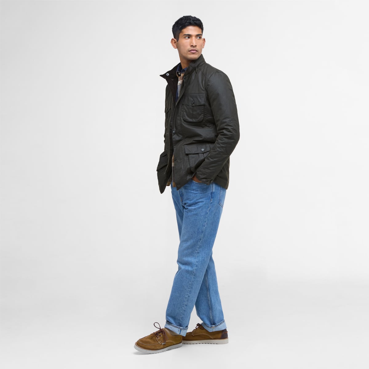 Barbour Corbridge Men's Waxed Jacket | Olive