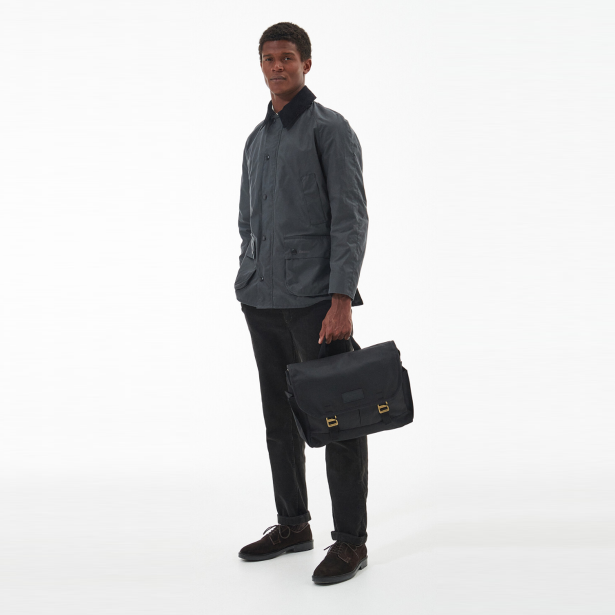 Barbour Essential Wax Messenger Bag | Black