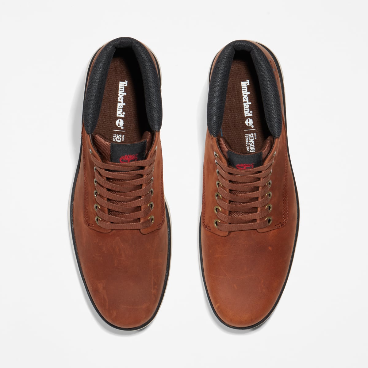 Timberland Bradstreet Chukka Men’s Boots in Mid Brown – Side profile showing premium leather upper and SensorFlex sole. Top-down view.