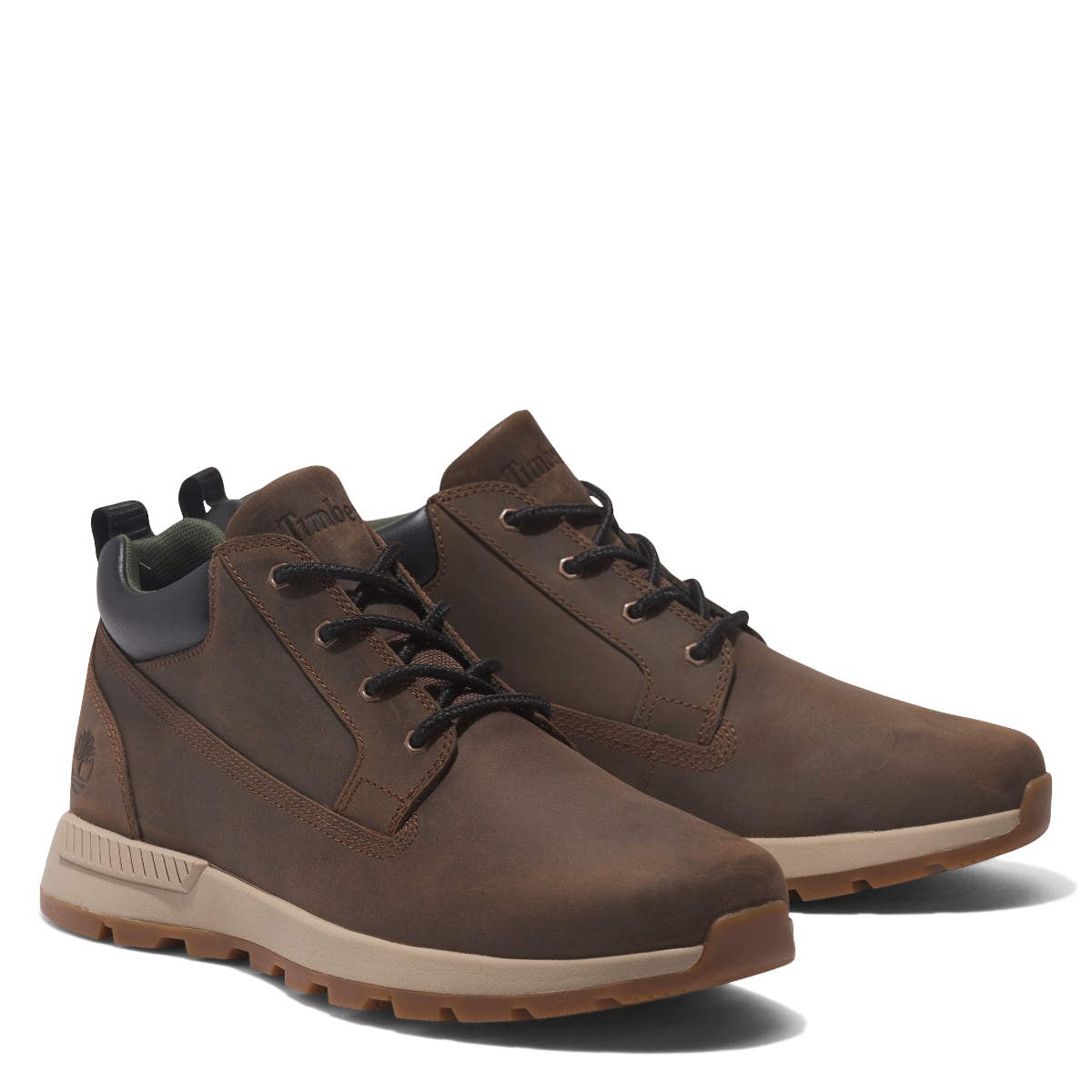 killington low chukka for men in black