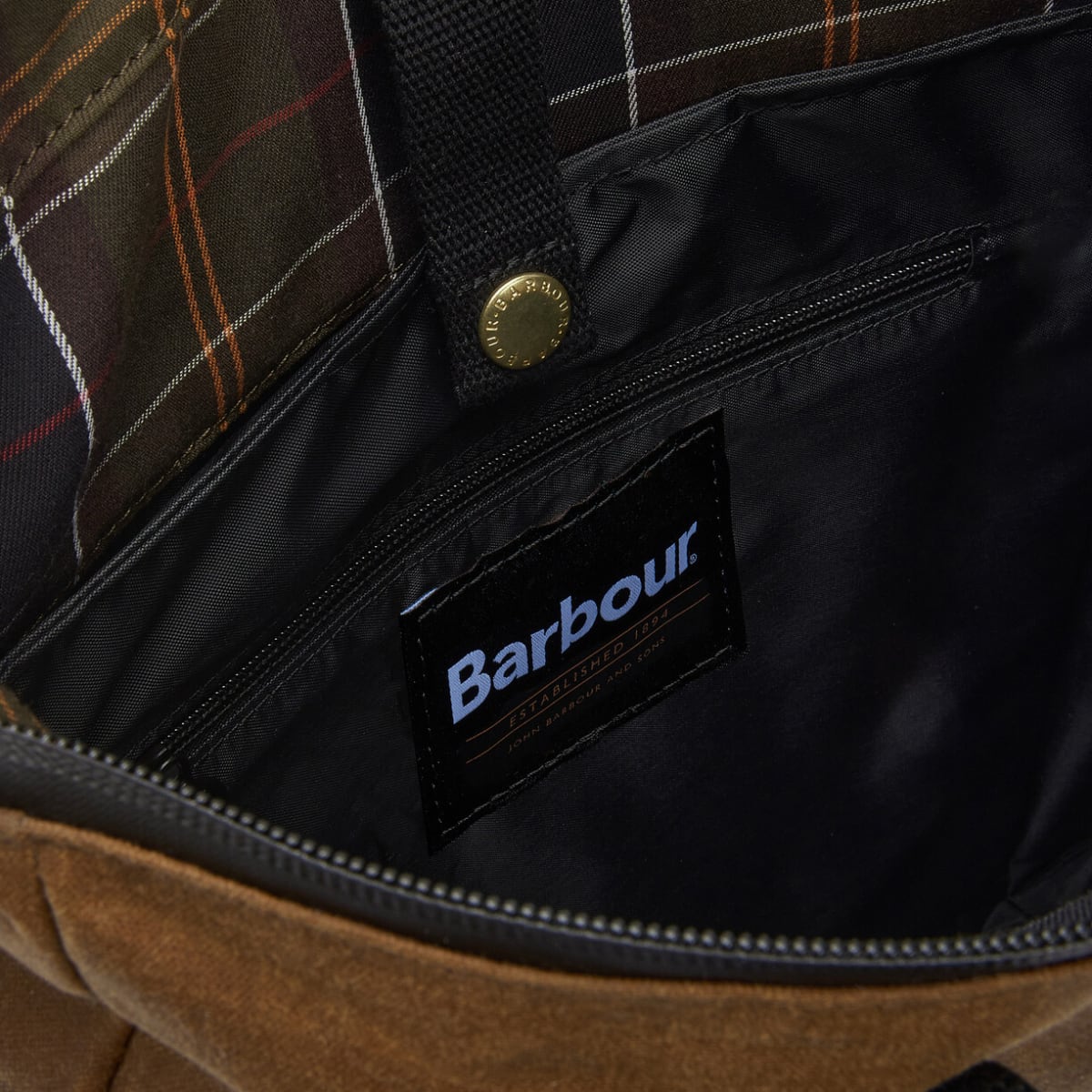 Barbour Field Waxed Backpack | Tan