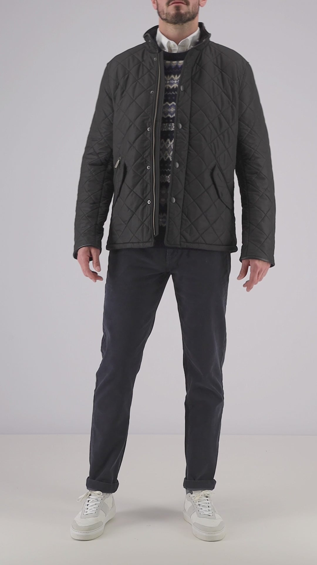 Video of Barbour Powell Quilted Jacket in black on model