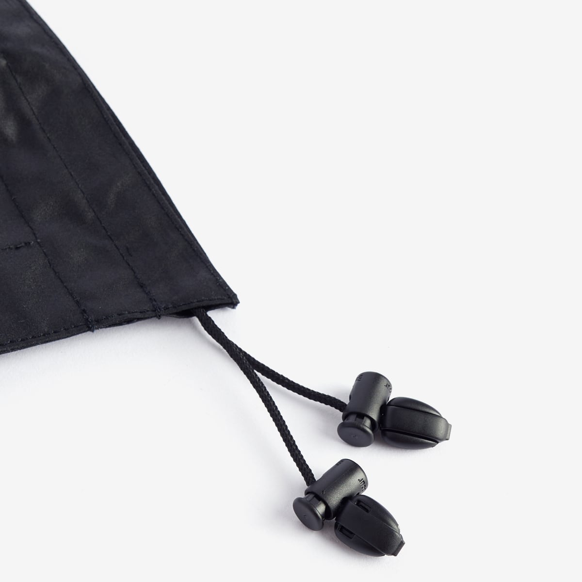 Barbour Waxed Cotton Plain Hood | Black