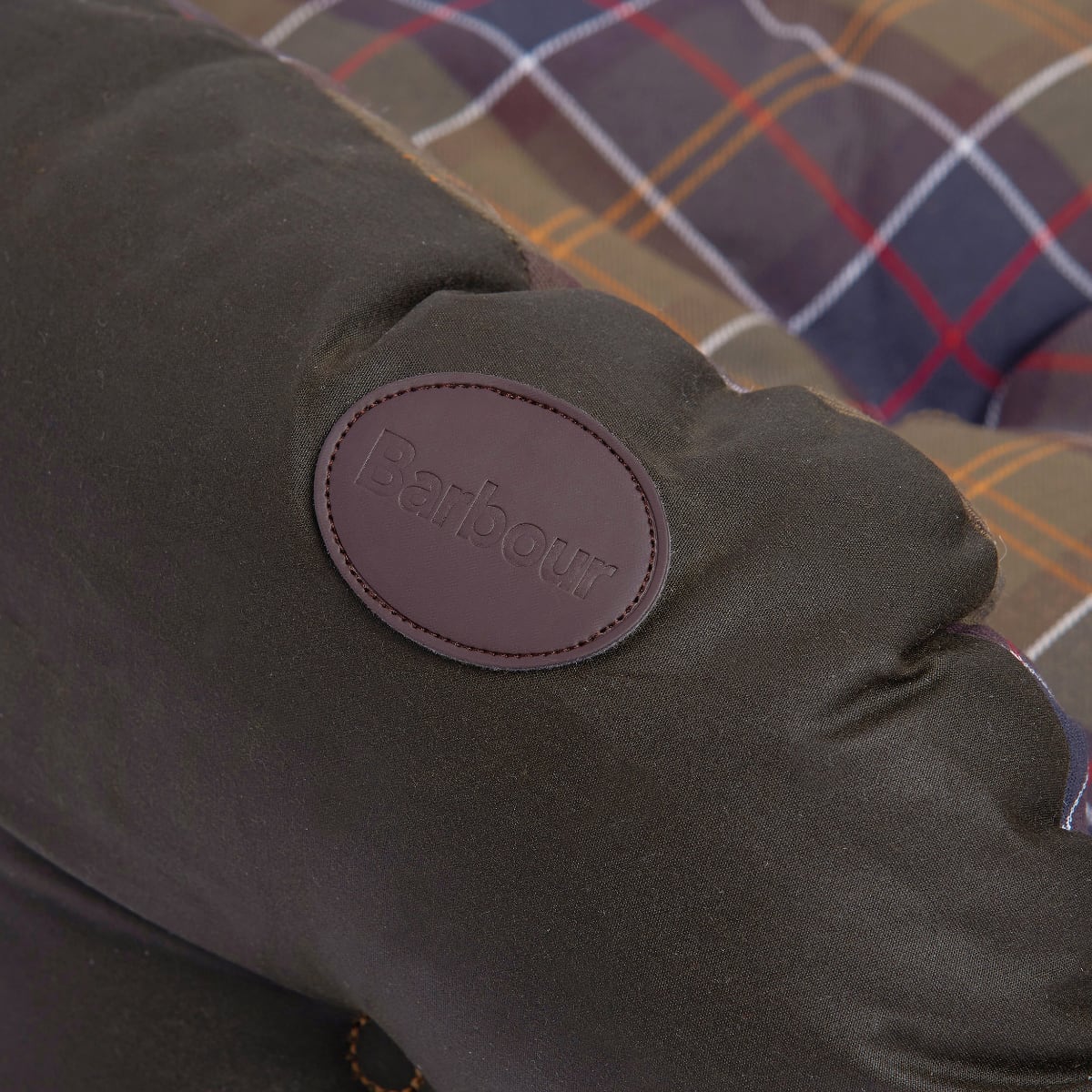 Barbour Waxed Cotton Dog Bed 30 Inch  | Classic / Olive