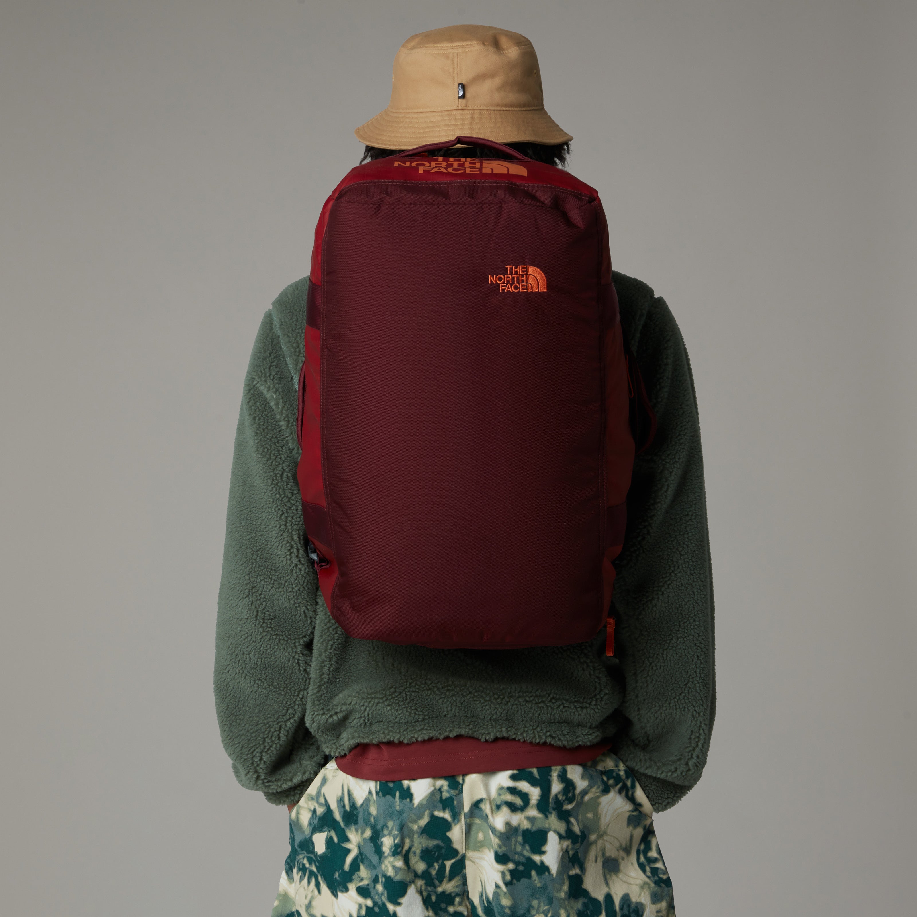 The North Face Base Camp VOYAGER Duffel 42L | Sumac-Iron Bronze