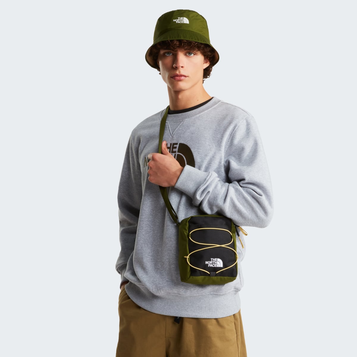 The North Face Jester CROSSBODY | Woodland Green-TNF Black-Honeyed Sand