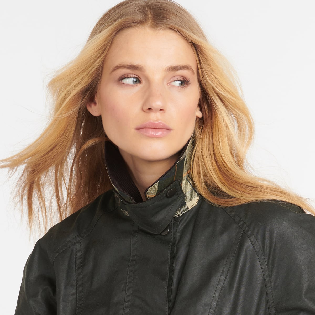 Barbour Beadnell Women's Waxed Jacket | Sage