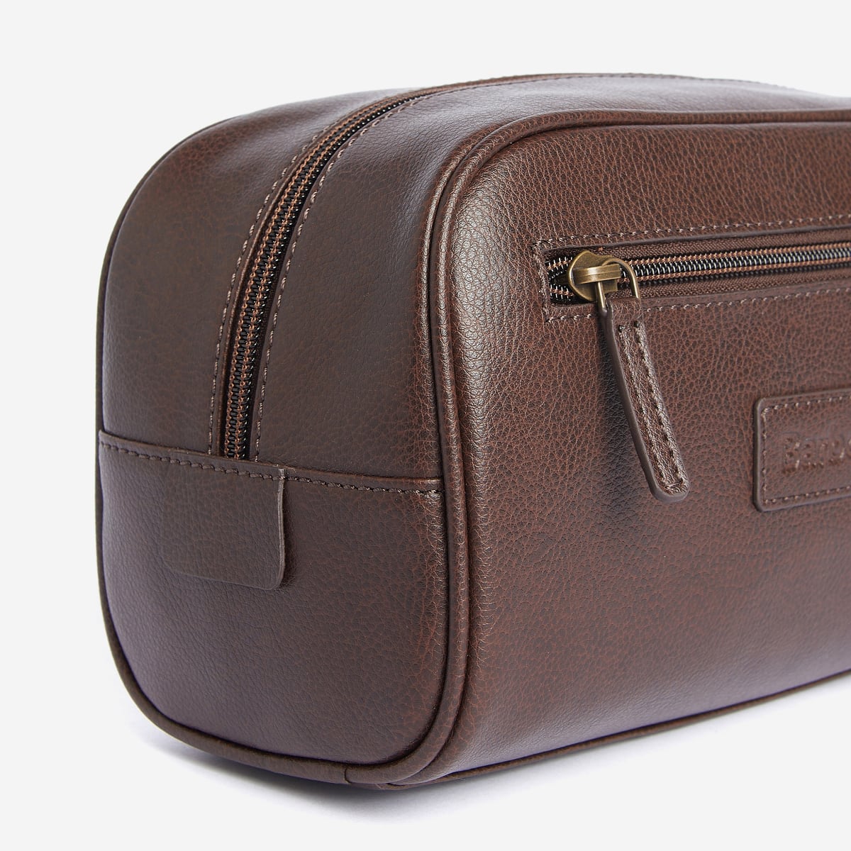 Barbour Leather Washbag | Dark Brown