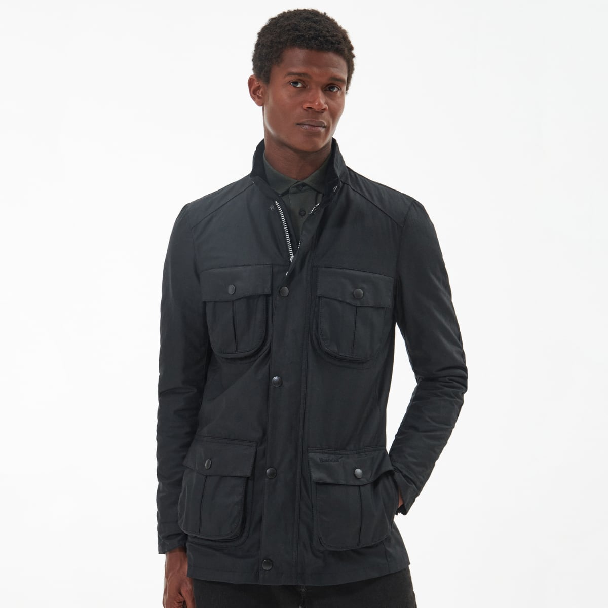 Barbour Corbridge Men's Waxed Jacket | Black (Classic Tartan Lining)