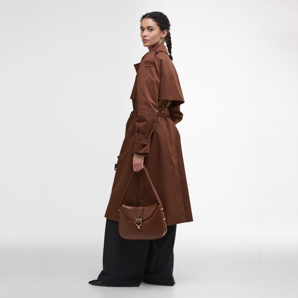 Barbour Alder Leather Shoulder Bag | Brown
