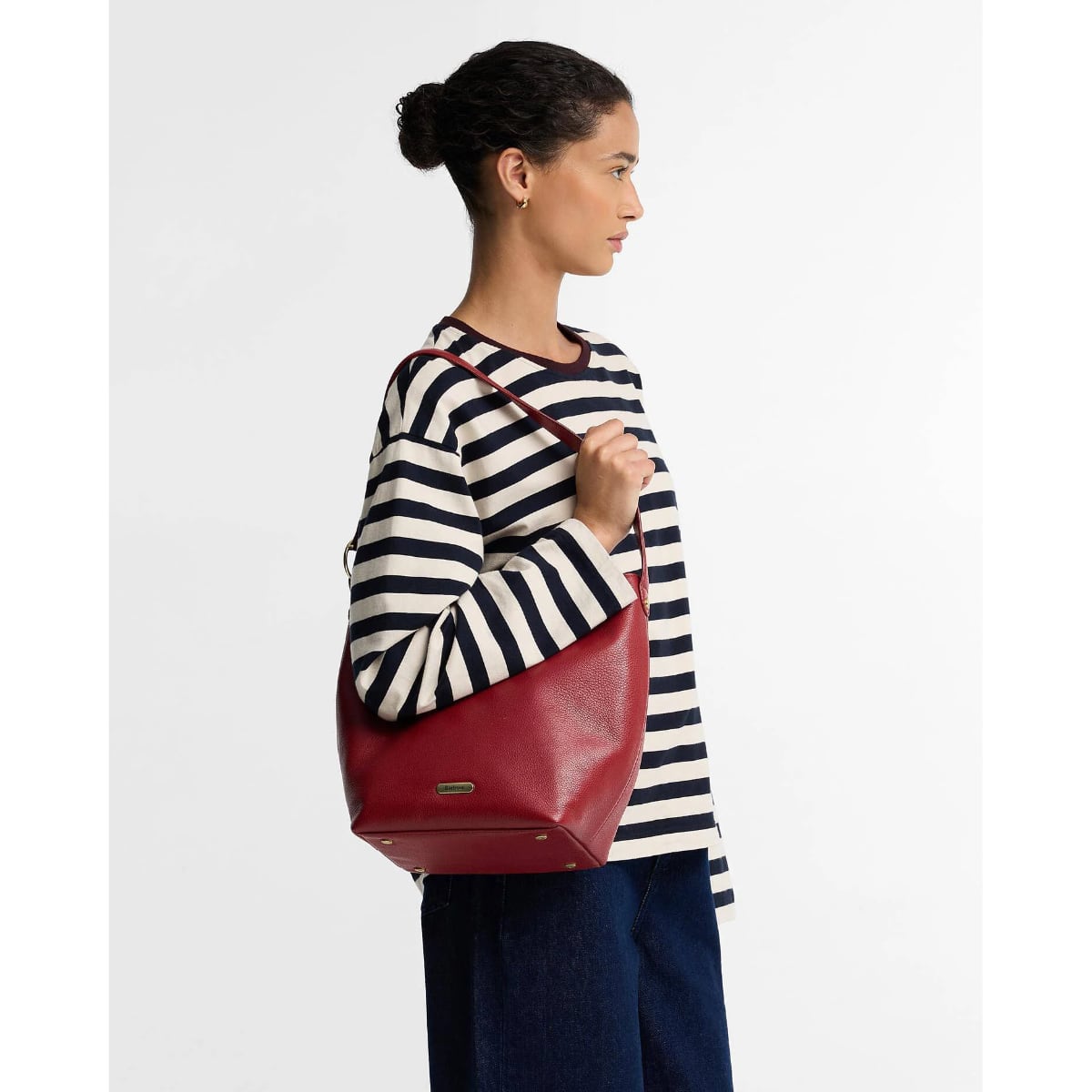 Barbour Cedar Large Leather Bucket Bag | Red