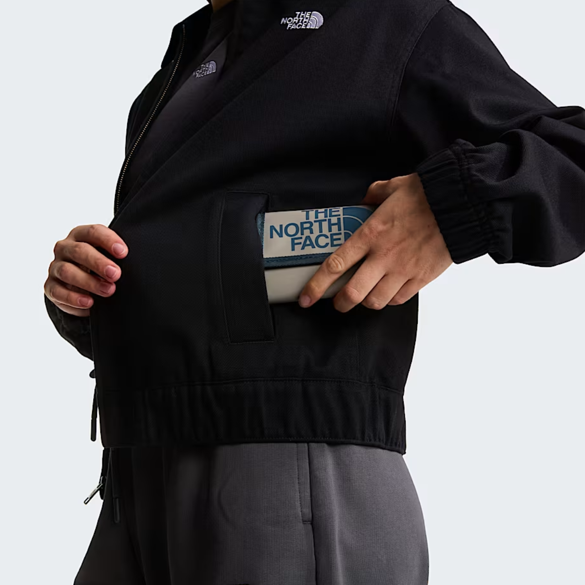 The North Face Base Camp Wallet | Stone Slab / Granite Grey