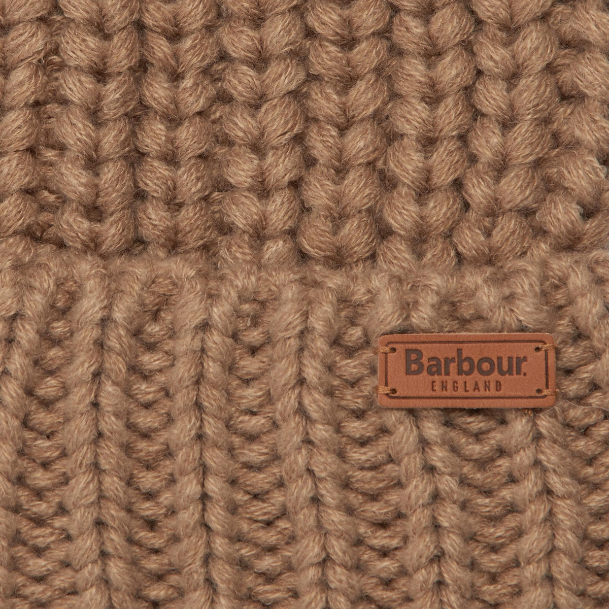 Barbour Saltburn Beanie | Mink